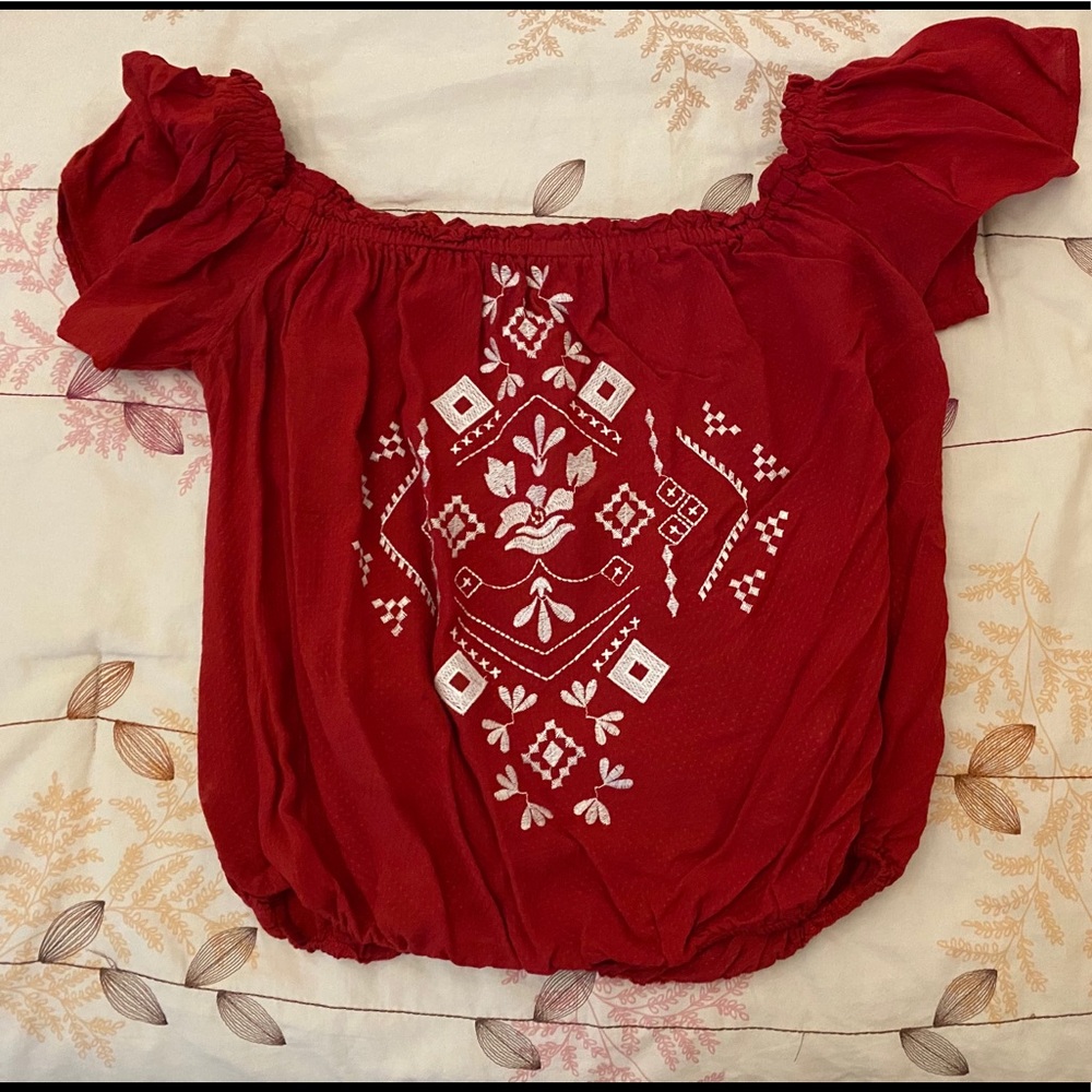 Red short sleeve blouse